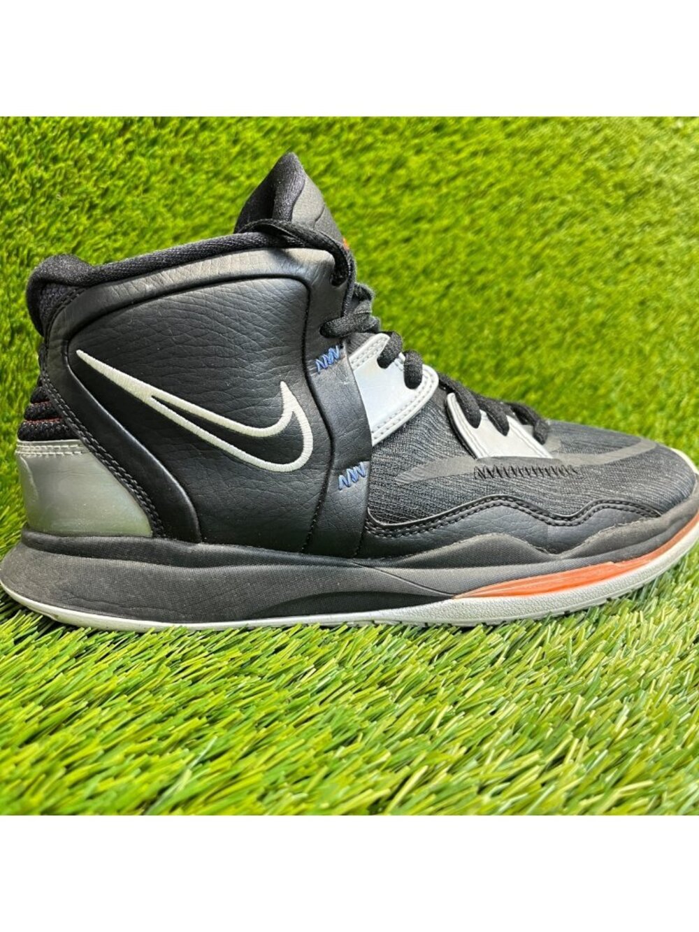 Nike Kyrie Infinity Boys Size 6Y Black Gray Athletic Basketball‎ Shoes Sneakers